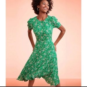 LOFT Floral Green MIDI dress Size 10